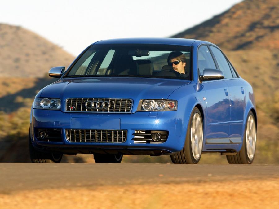  Audi S4 Sedan (B6,8E) 2003 года  (NA) (фото 6 из 8)
